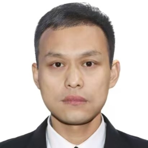 王磊